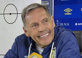 «Uno sabe lo que es un clásico en esta ciudad, cada uno lo toma a su manera»