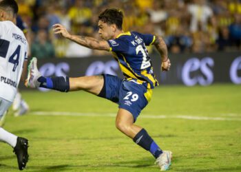 El campeón visita la casa de su rival para jugar un nuevo clásico