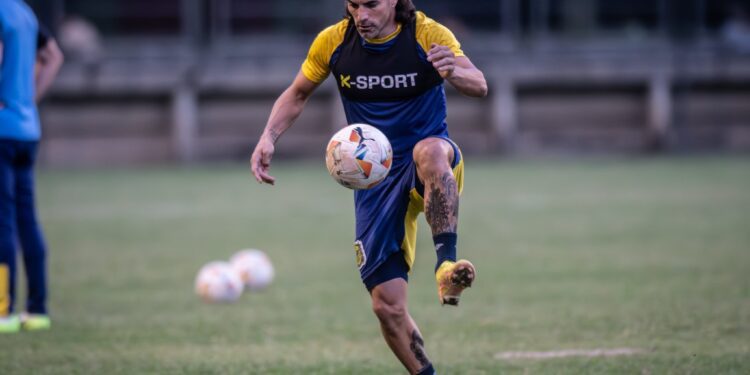 Los cambios que tendría Central para visitar a Argentinos