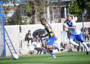 Central recibe a Platense en busca del boleto a los Playoffs