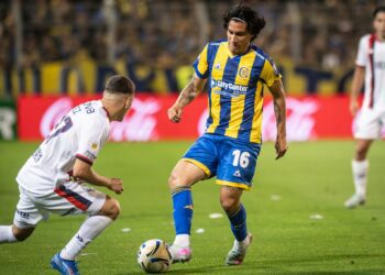 El mix de titulares y suplentes que prepara Ariel Holan para visitar a Independiente