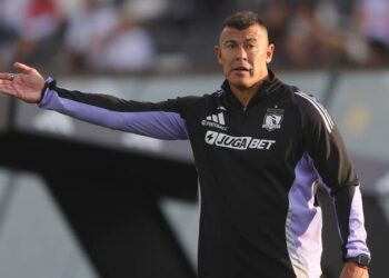 La búsqueda del nuevo DT: Jorge Almirón se perfila para quedarse con el cargo