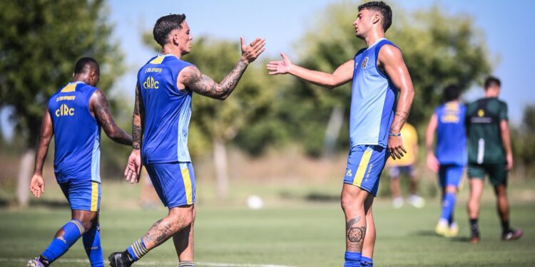 Llega bien al debut: Rosario Central se impuso ante Sarmiento en el último partido de preparación