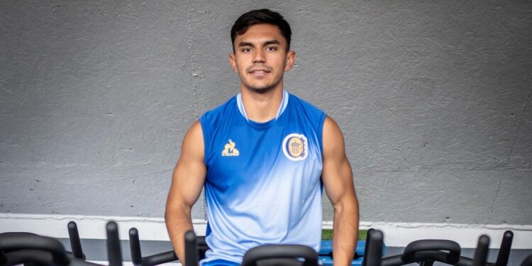 Cayó el primero: Vicente Pizarro fue anunciado como nuevo jugador de Rosario Central