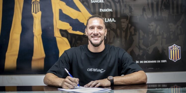 «Bienvenido a casa nuevamente»: Jeremías Ledesma fue presentado como jugador de Rosario Central