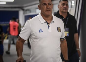 Con tres cambios: el equipo confirmado de Rosario Central vs. Gimnasia por la fecha 7