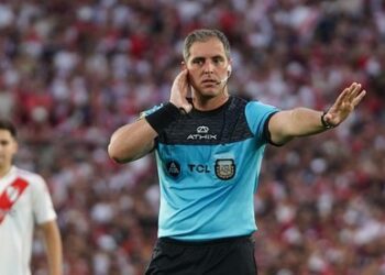 Luego del polémico arbitraje de Zunino, Fernando Echenique será el árbitro de Rosario Central frente a Gimnasia