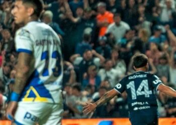 Central empezó bien, se fue apagando y terminó sufriendo una dura trompada en Mendoza