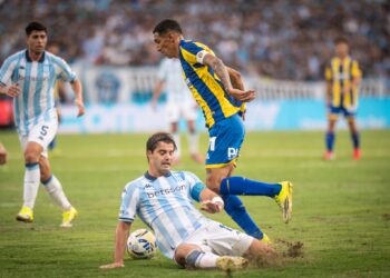 Rosario Central recibe a Racing por los cuartos de final: hora, TV, cómo llegan y posibles formaciones