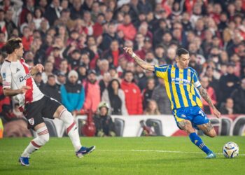Central no fue Central, perdió con River y quedó eliminado en semifinales del Torneo Apertura