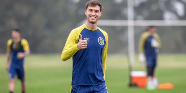 Juan Cruz Komar recibió el alta médica y volverá a entrenar a la par del plantel de Rosario Central