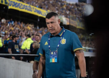 OFICIAL: Jorge Almirón seguirá siendo el entrenador de Rosario Central