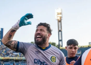 ‘Fatu’ Broun cerró su etapa en Rosario Central: «Está claro que esto no es lo que me imaginaba para una despedida de mi casa»
