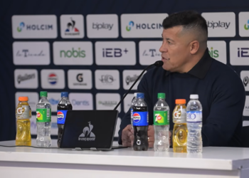 Almirón resaltó el empate con Talleres: «Fue una muestra de carácter impresionante»